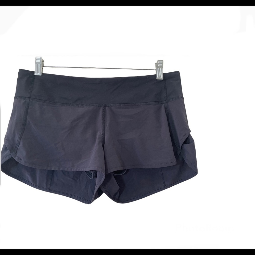 Lululemon Solid Black Speed Shorts/ size 8